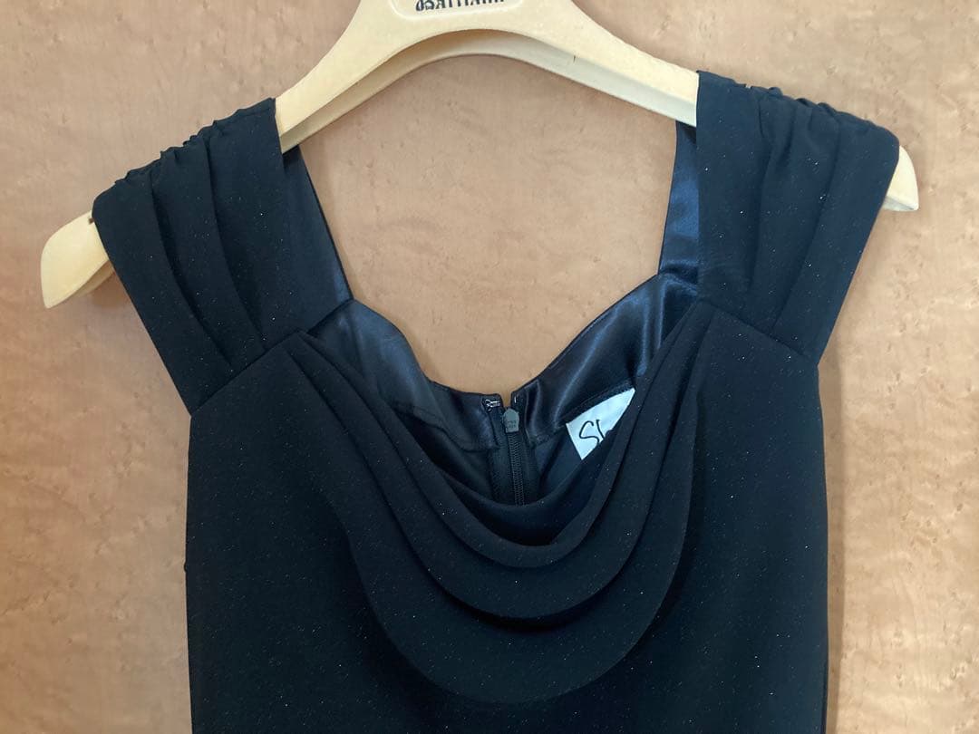 パーティードレス ロングドレス ブラック 黒 ラメ入り M 新品未使用