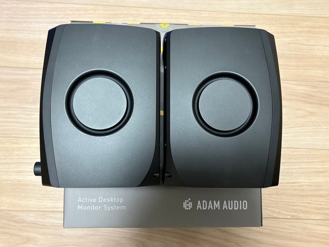 D3V ADAM AUDIO スピーカー 黒 スタンド付