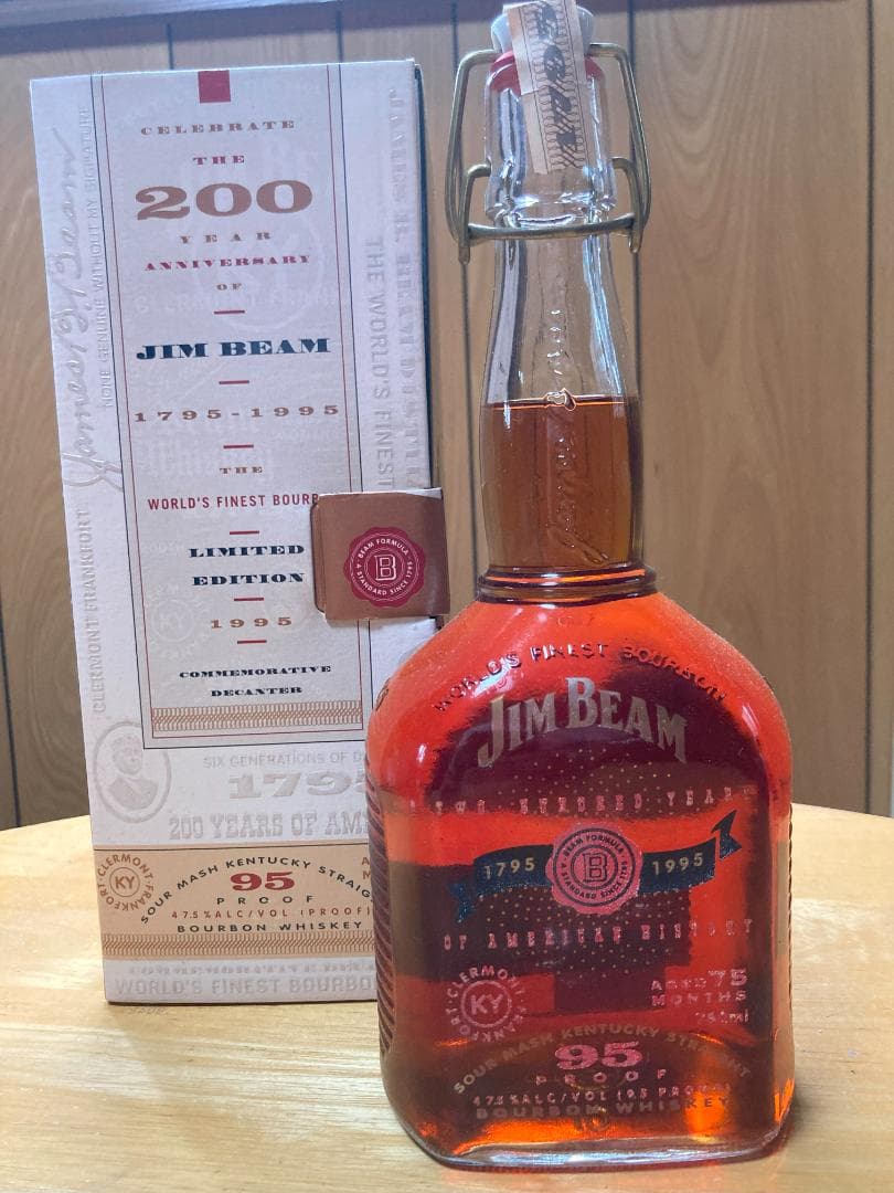Jim Beam 200周年記念ウイスキー 750ml