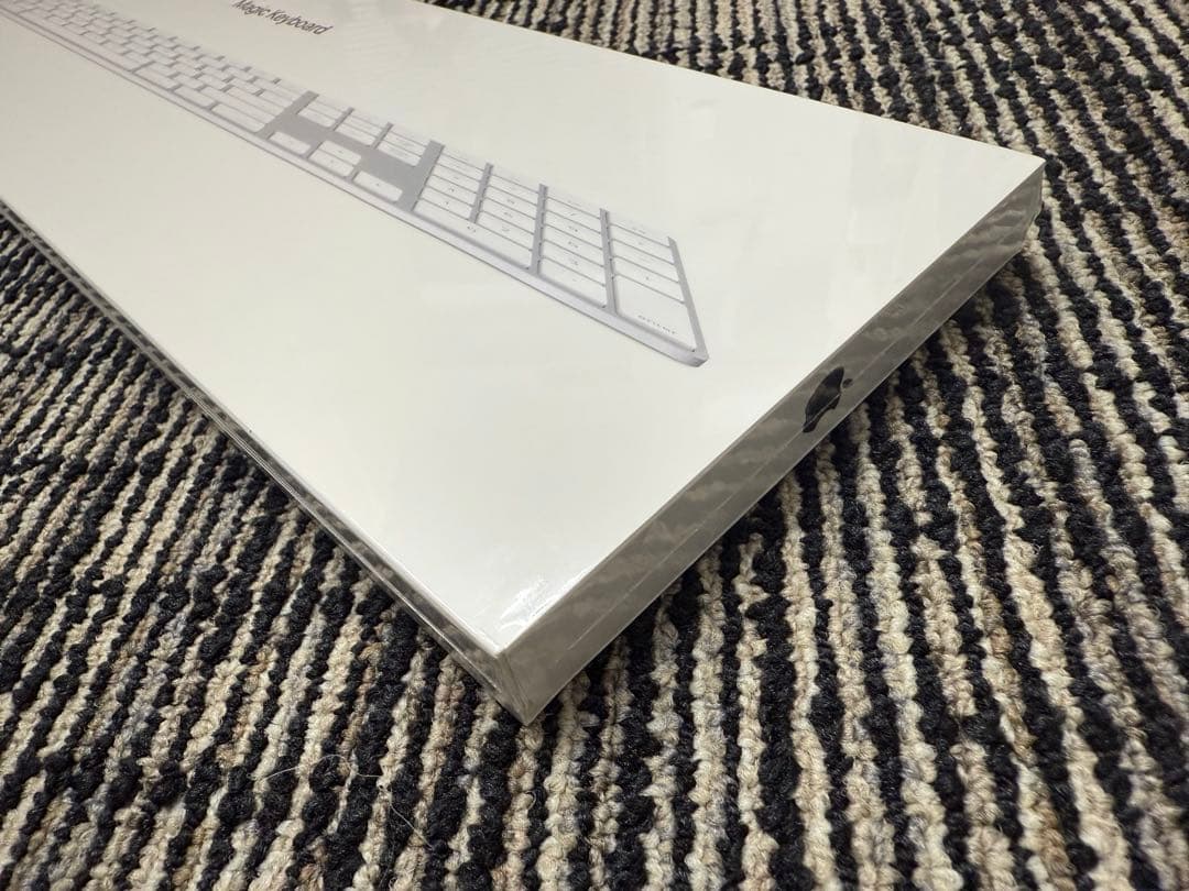 Mac mini M2 A2686 CTO 16GB 1TB 新品キーボード付