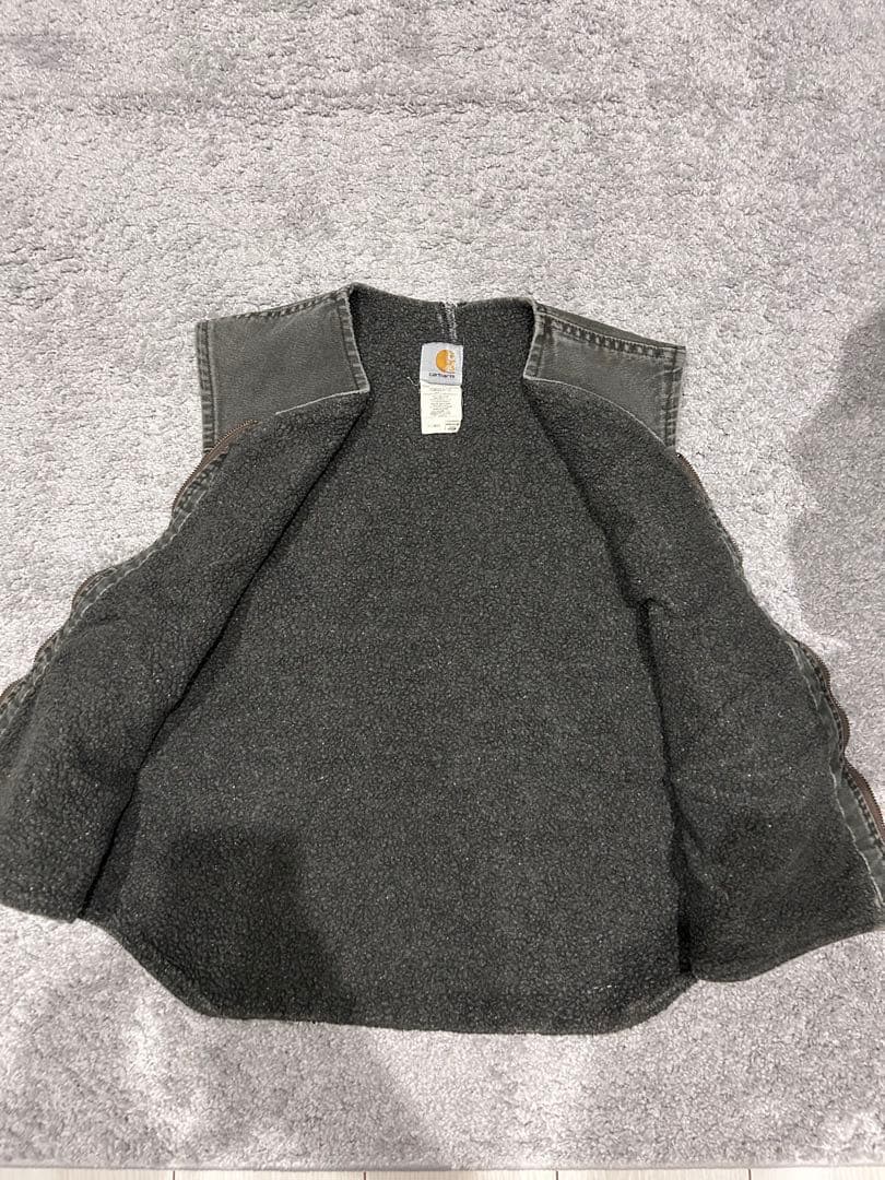 カーハート　ベスト　モスグリーン　※難あり