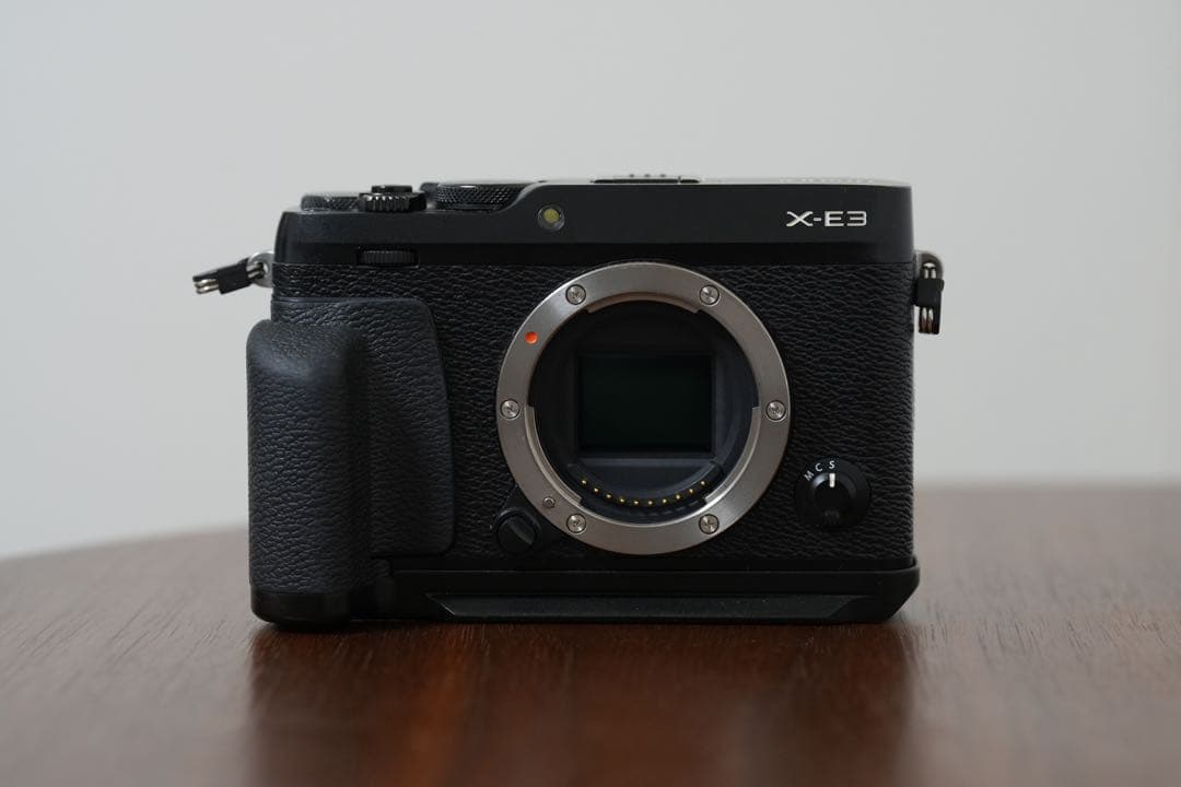 FUJIFILM X-E3 ミラーレスカメラ 2本レンズ付き