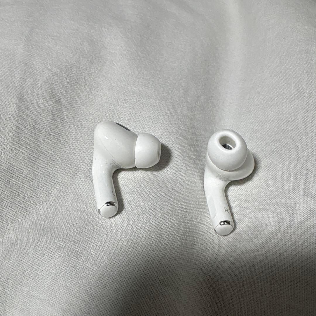 AirPods Pro 第二世代　本体 箱無し