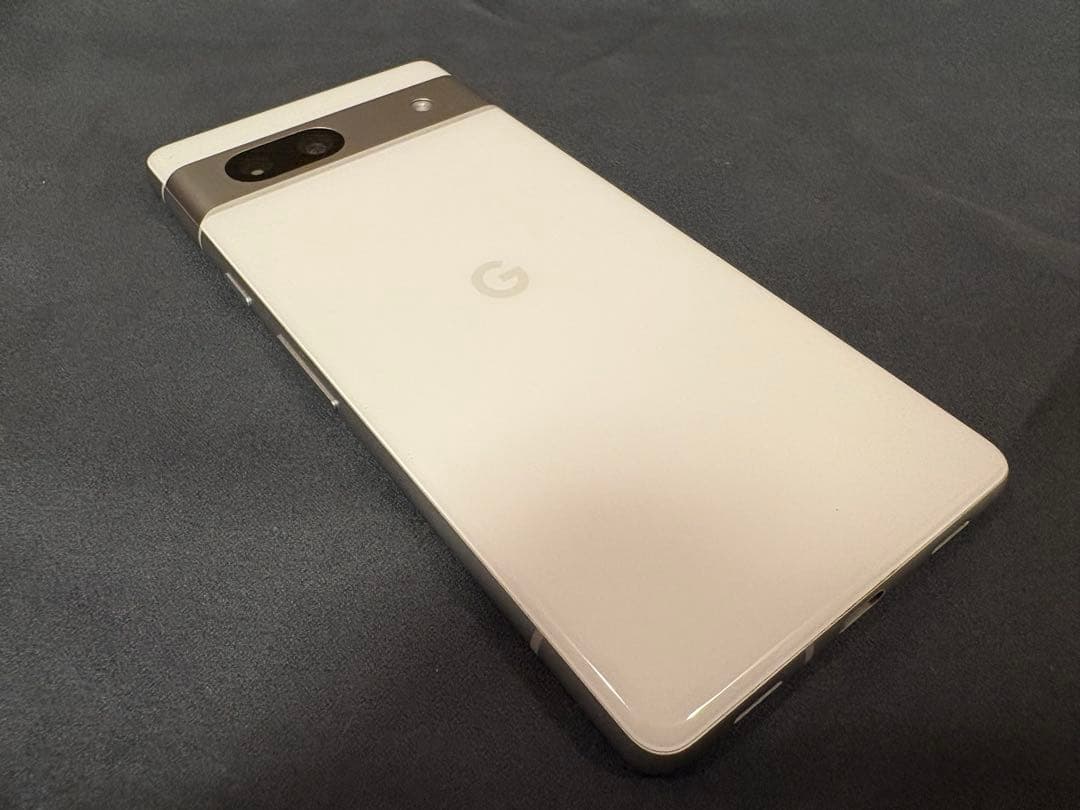 Google Pixel 7a ホワイト 本体　SIMフリー 美品　本体カバー付