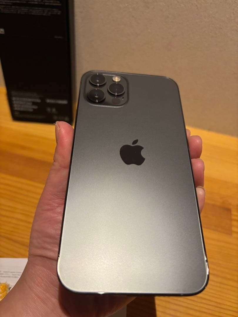 【美品】Apple iPhone 12 Pro グラファイト 128GB