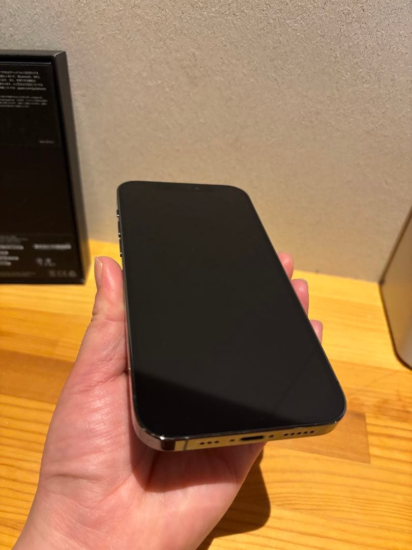 【美品】Apple iPhone 12 Pro グラファイト 128GB