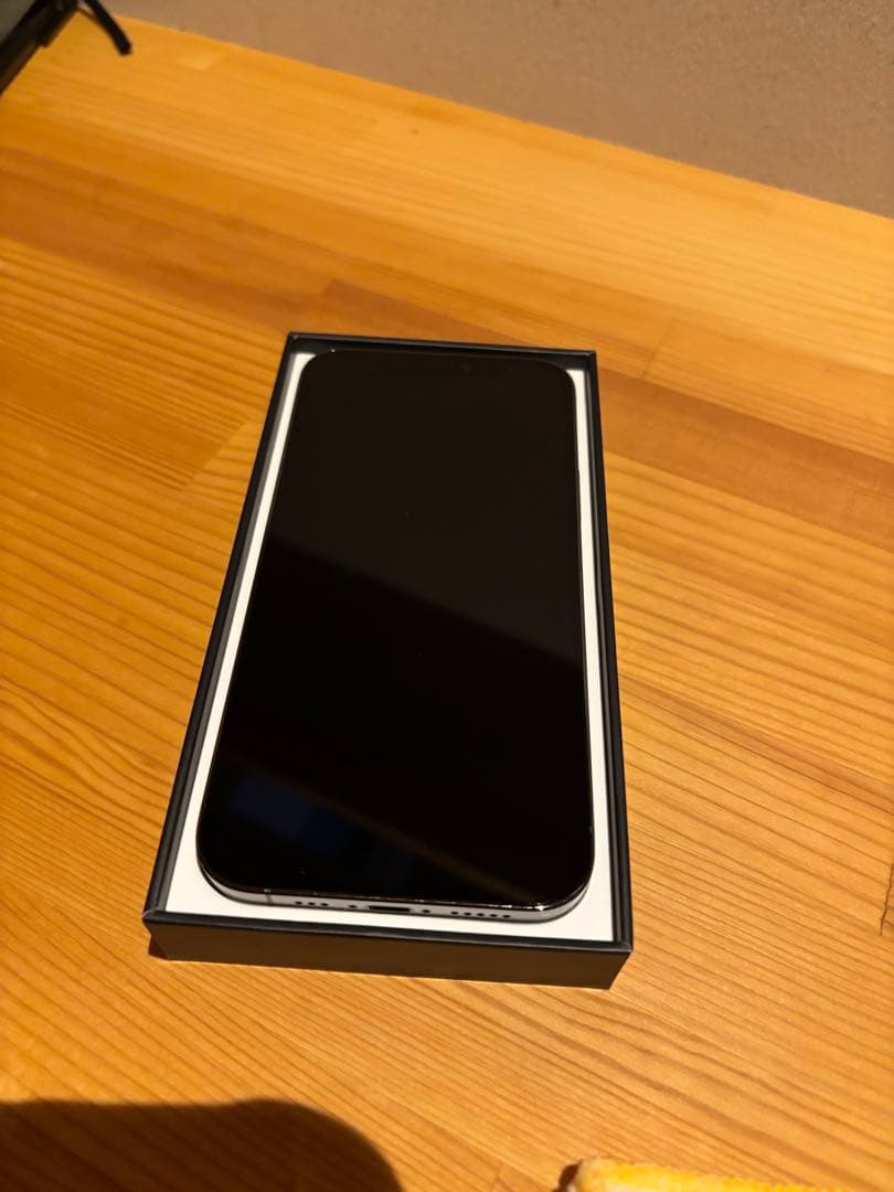 【美品】Apple iPhone 12 Pro グラファイト 128GB