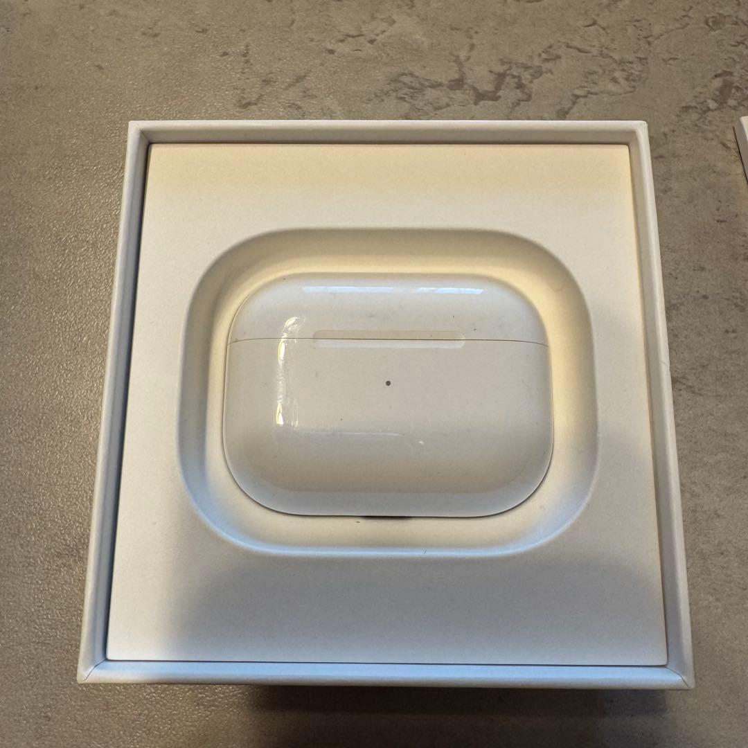 Apple純正 AirPods Pro 第1世代 本体 2年使用 動作確認済み