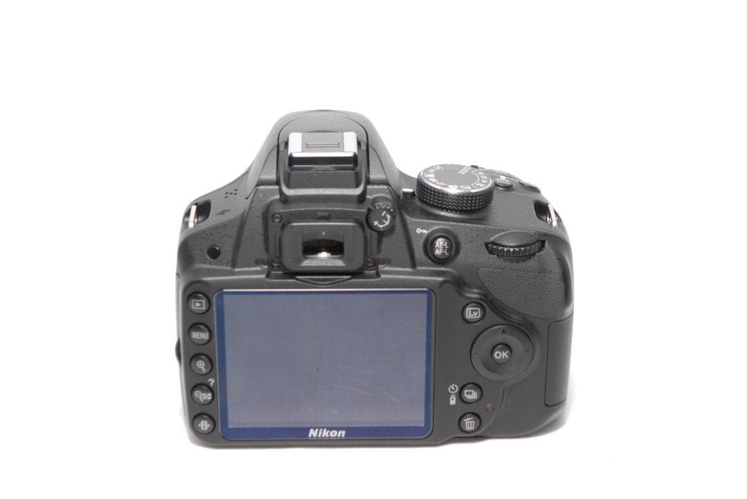 ✨Nikon D3200 Wレンズ✨ショット数少✨手振れ補正付✨一眼レフ✨