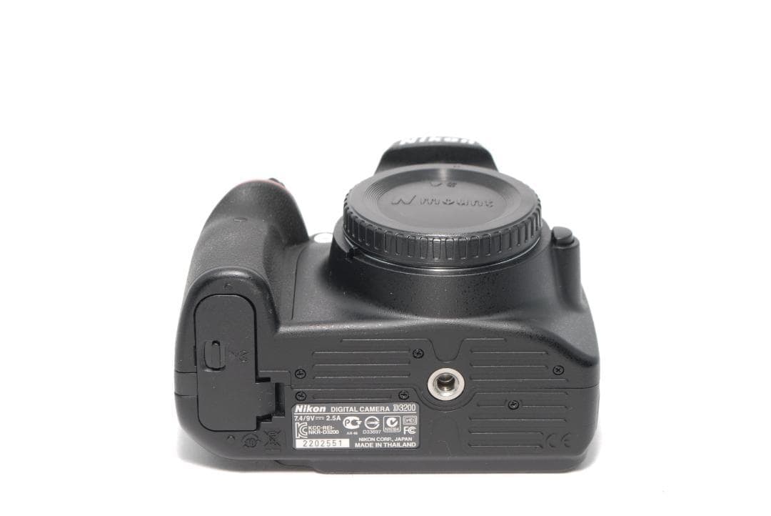 ✨Nikon D3200 Wレンズ✨ショット数少✨手振れ補正付✨一眼レフ✨