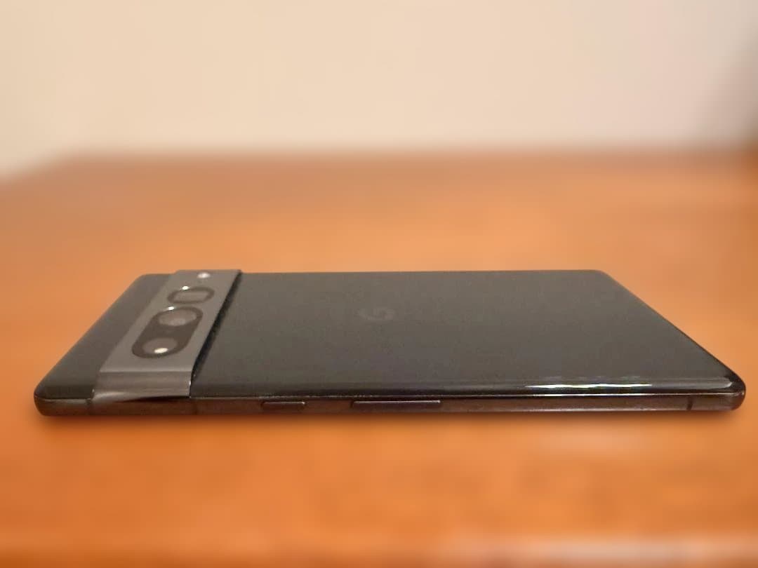 Google Pixel 7 Pro Obsidian 本体　128GB