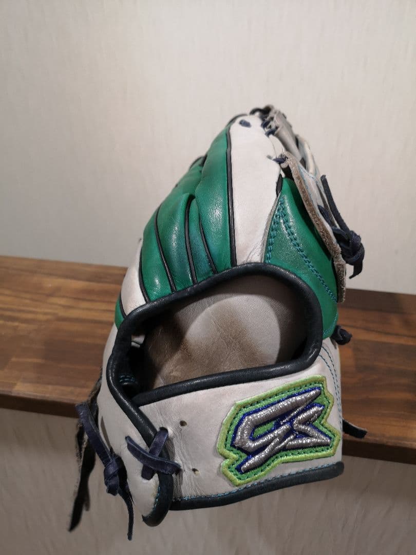 【プロフィール必読】GSグローブ オーダー 軟式外野手用