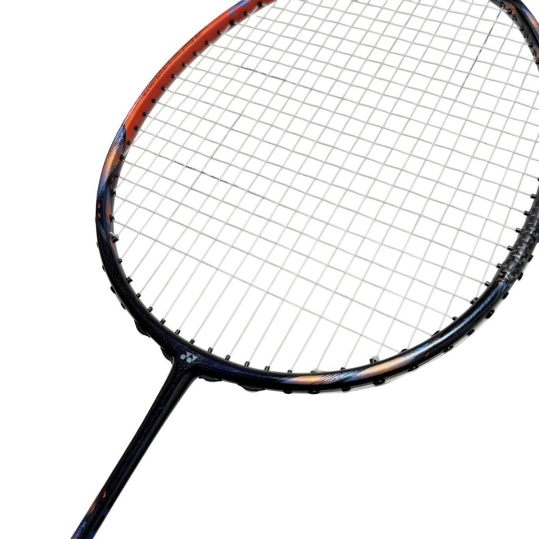 【美品】YONEX アストロクス77 PRO 4U G5 ラケット 11251
