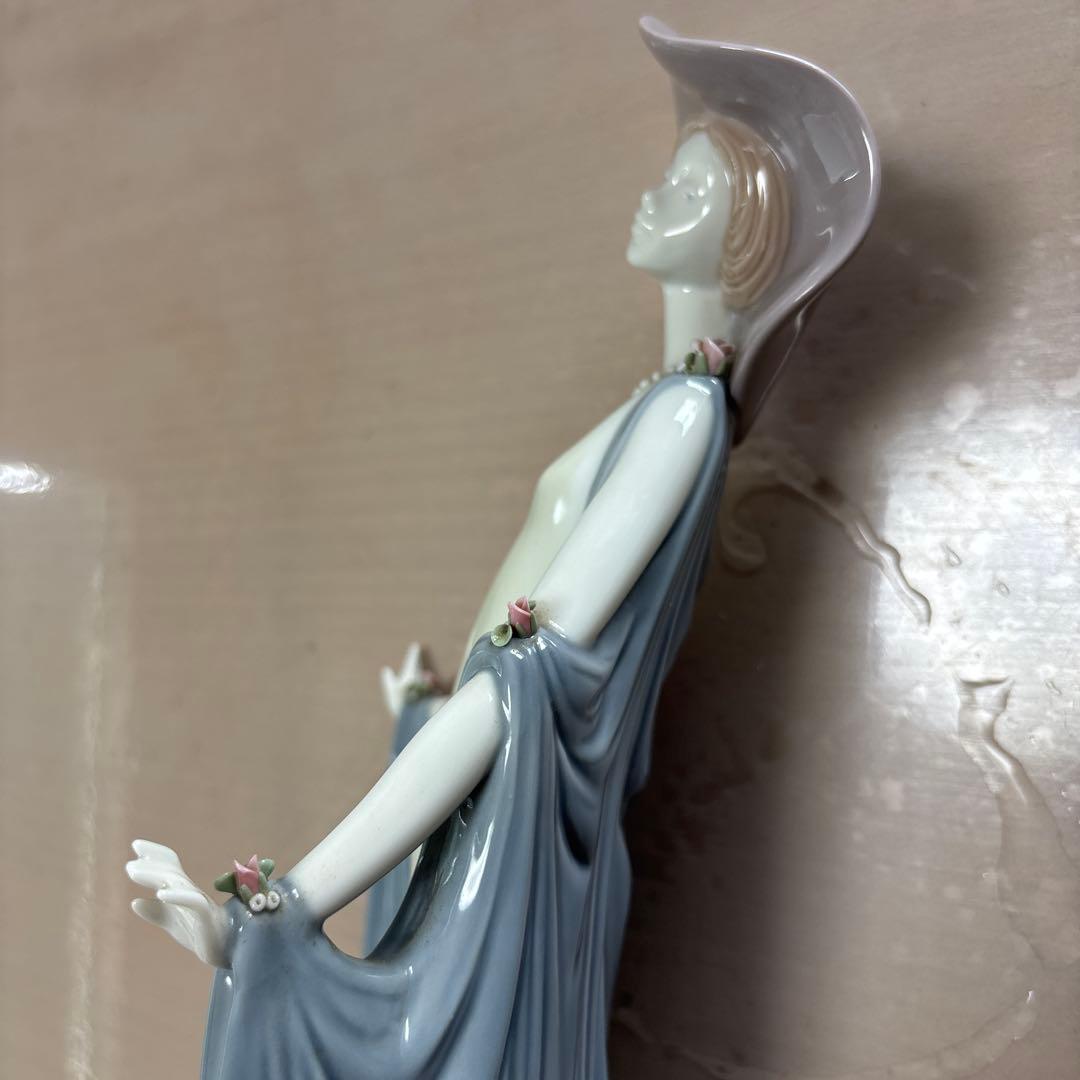 ふみふみ　LLADRO リヤドロ　 モンテカルロの貴婦人