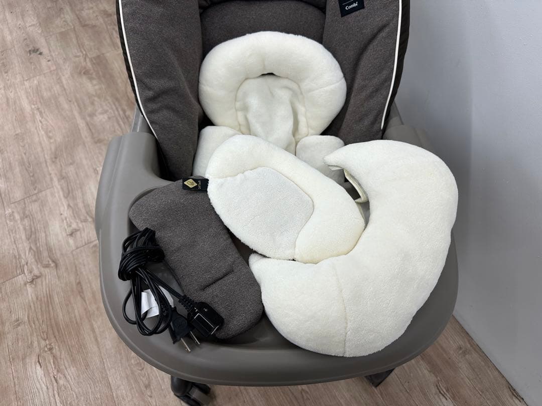 Combi ハイ&ロー 電動スイングチェア ベビーラック 付属品あり