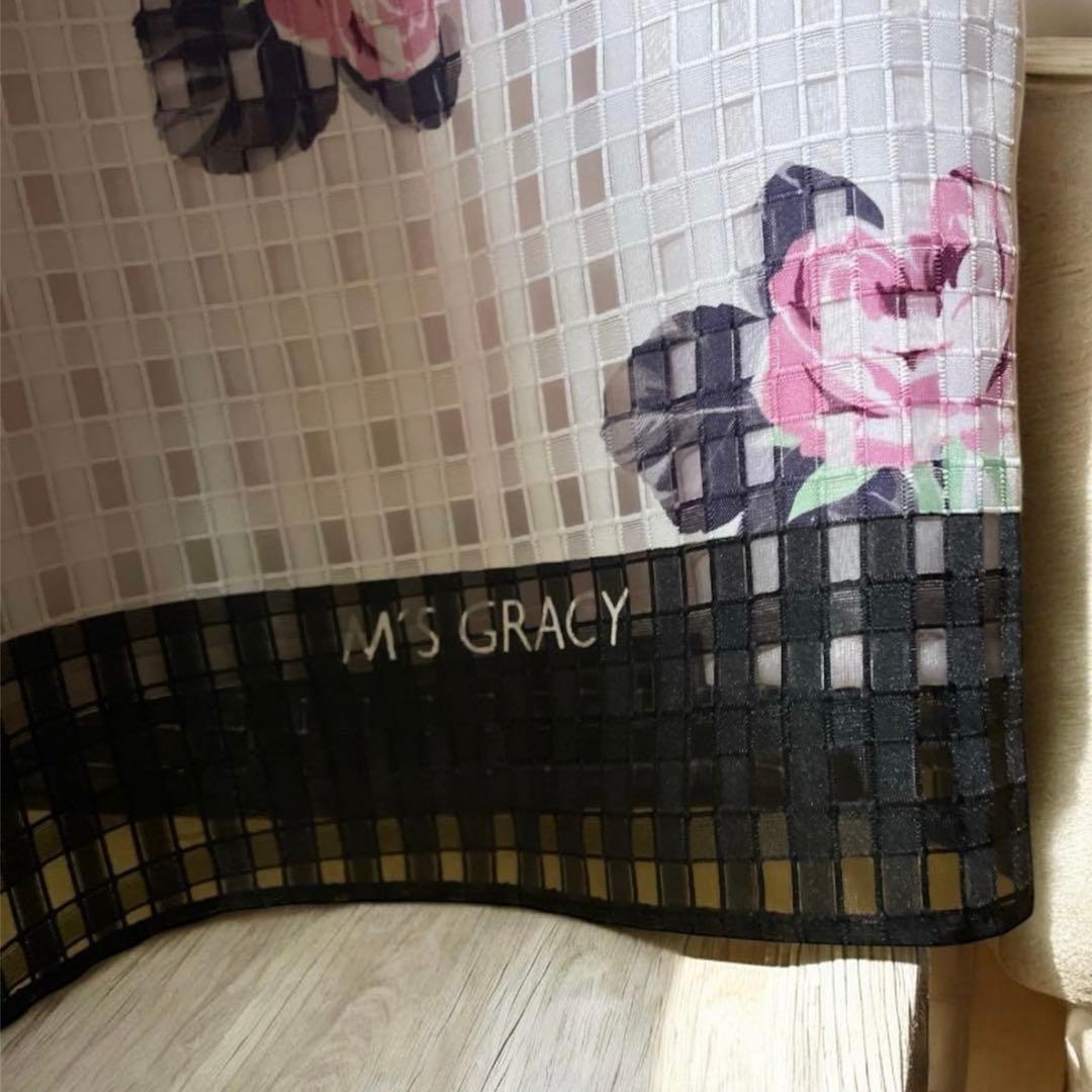 ♡エムズグレイシー♡新品花柄ワンピース♡42サイズ♡13号