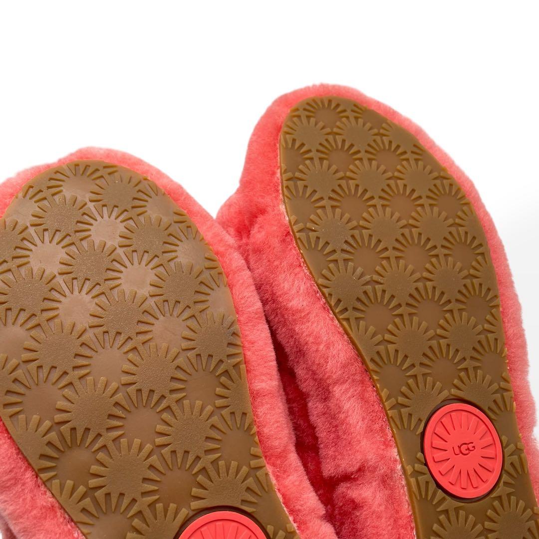 未使用級　UGG　アグ　ファーサンダル　FLUFF YEAHSLIDE　23.0
