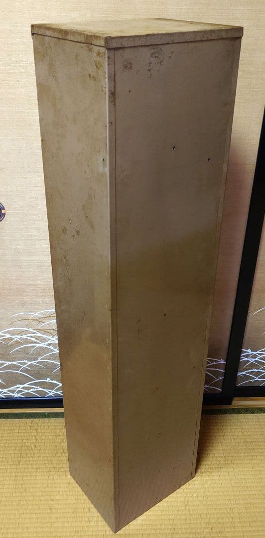 FRANCHI（フランキ） 金属製　ガンロッカー3丁用　鍵有り　固定用穴5箇所