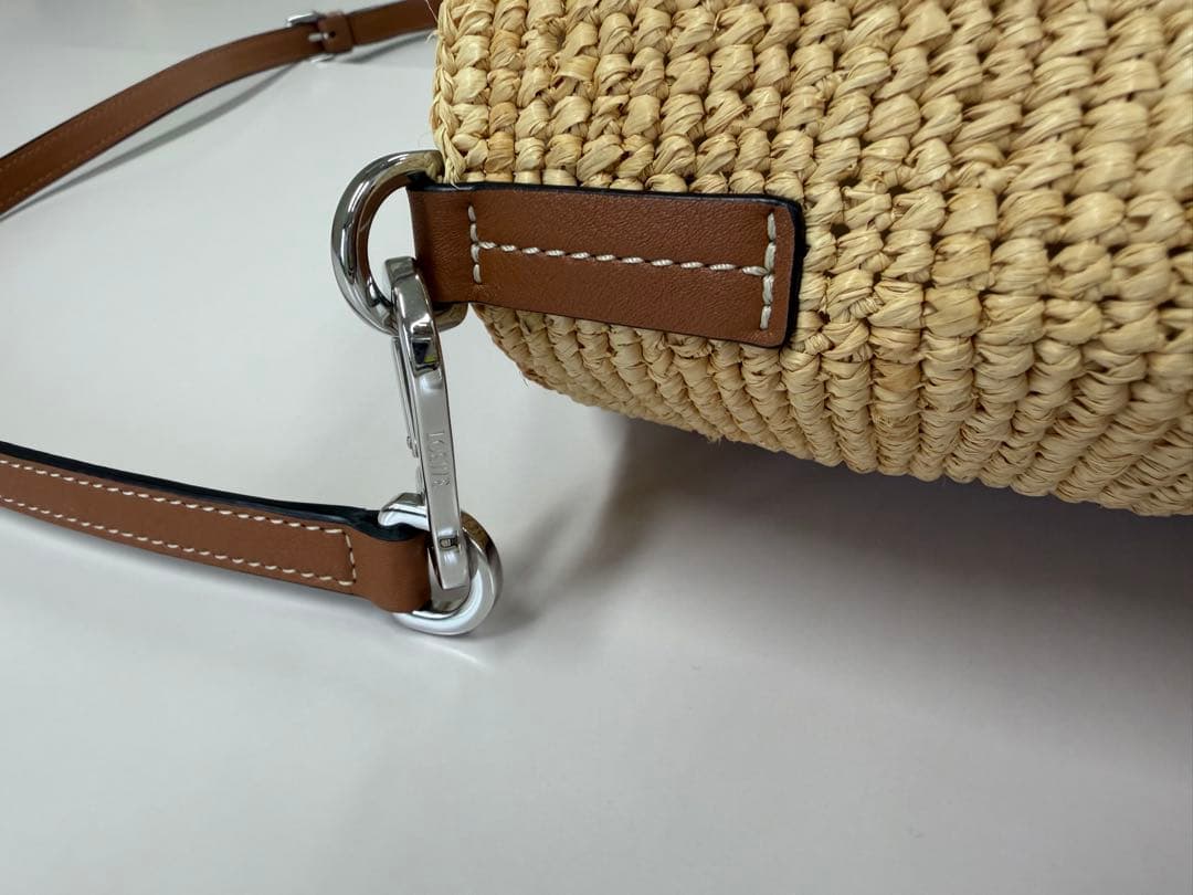 LOEWE ストロー かごバッグ