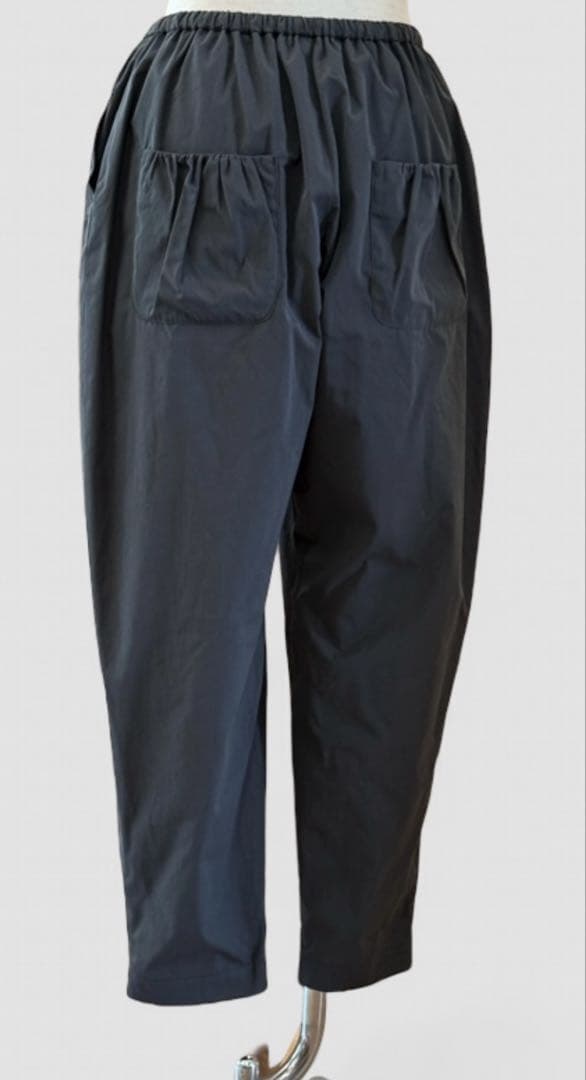 ミナペルホネン moment テーパードパンツ black 40 25-26aw