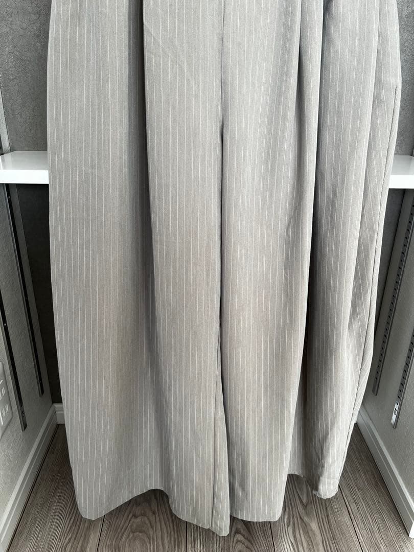 ANDRESD ピンストライプビスチェワイドパンツドレス　ベージュ　セットアップ