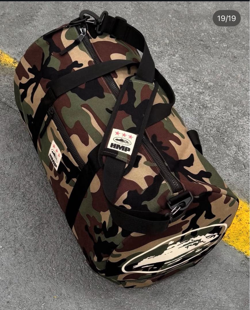 バッグ Corteiz HMP Duffle Bag Camo