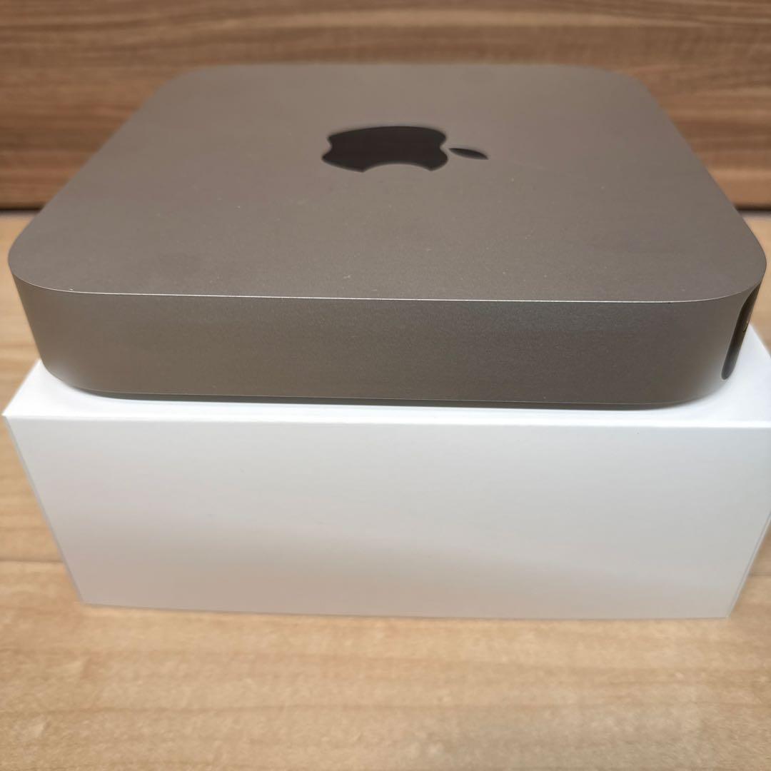 Mac mini M2 8GBメモリ　256GB SSD