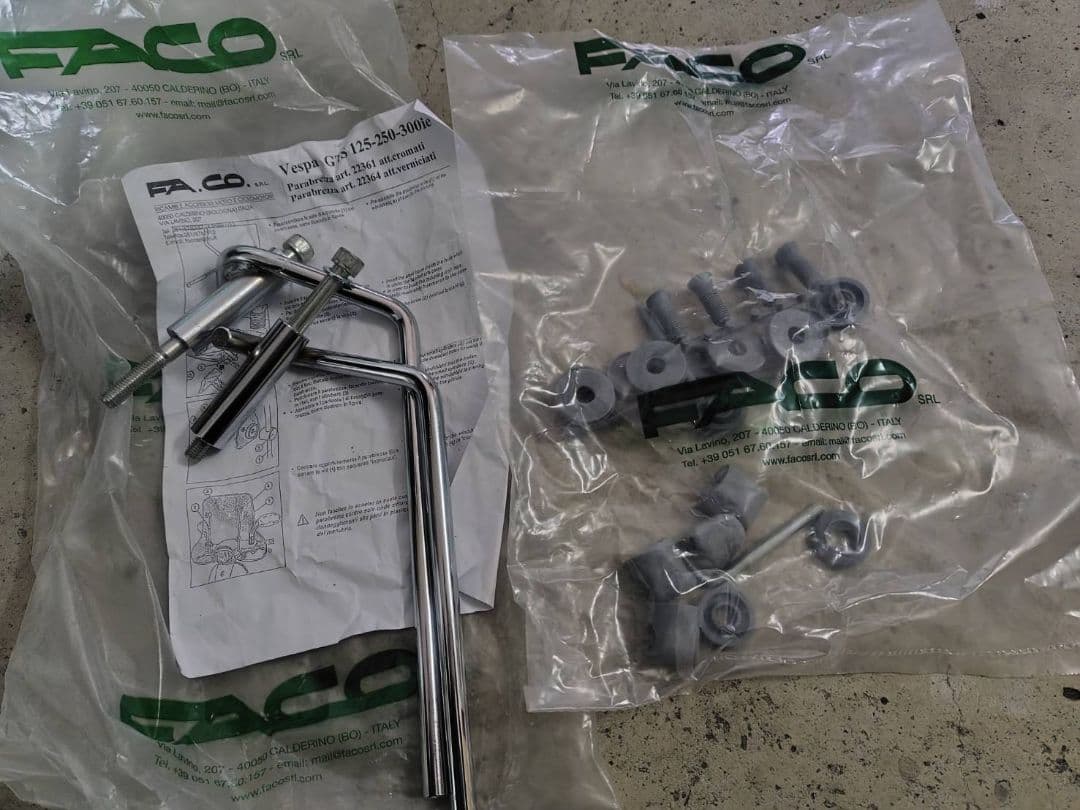 VESPA ベスパ GTS用 フロントロングスクリーンFACO製