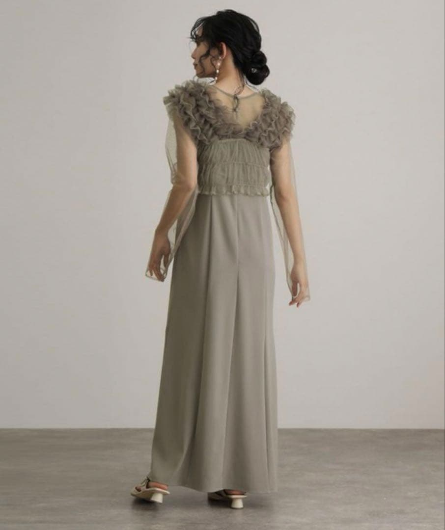 【atlo】3way オケージョンドレス　フリルオフショル　ベージュ Mサイズ