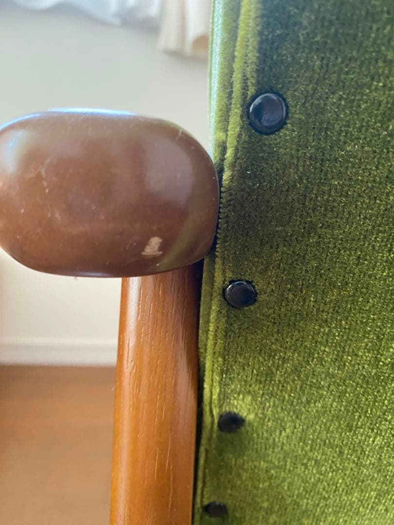 【送料込】カリモク60 Ｋチェア（モケットグリーン）