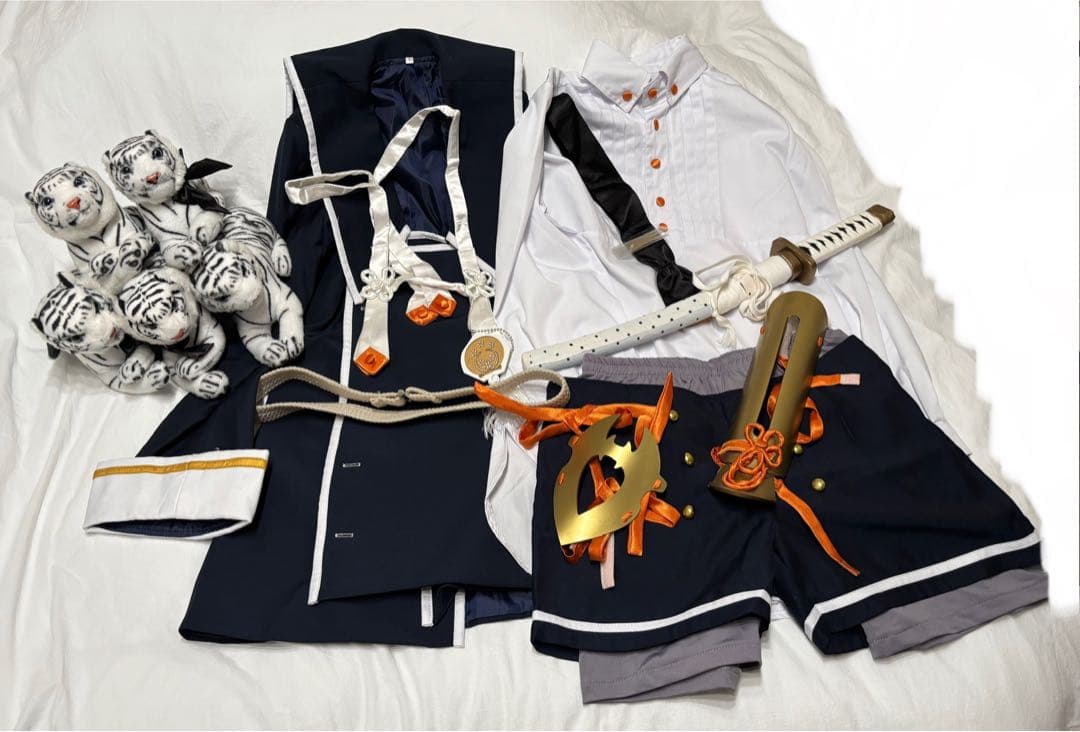 【訳あり】　刀剣乱舞　五虎退　コスプレ衣装　ウィッグ付き　刀付き　虎くん付き