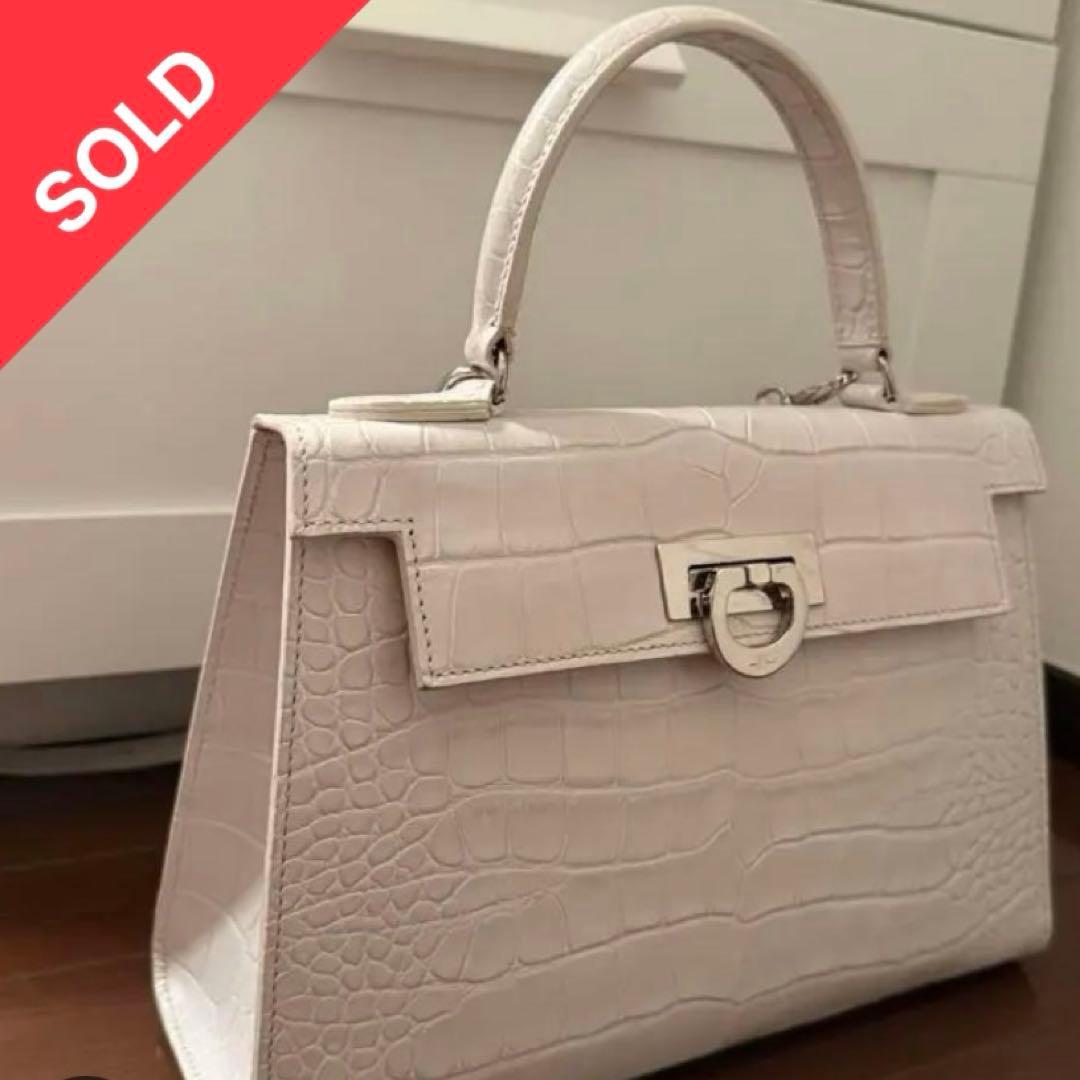 ym..【値下げ不可】