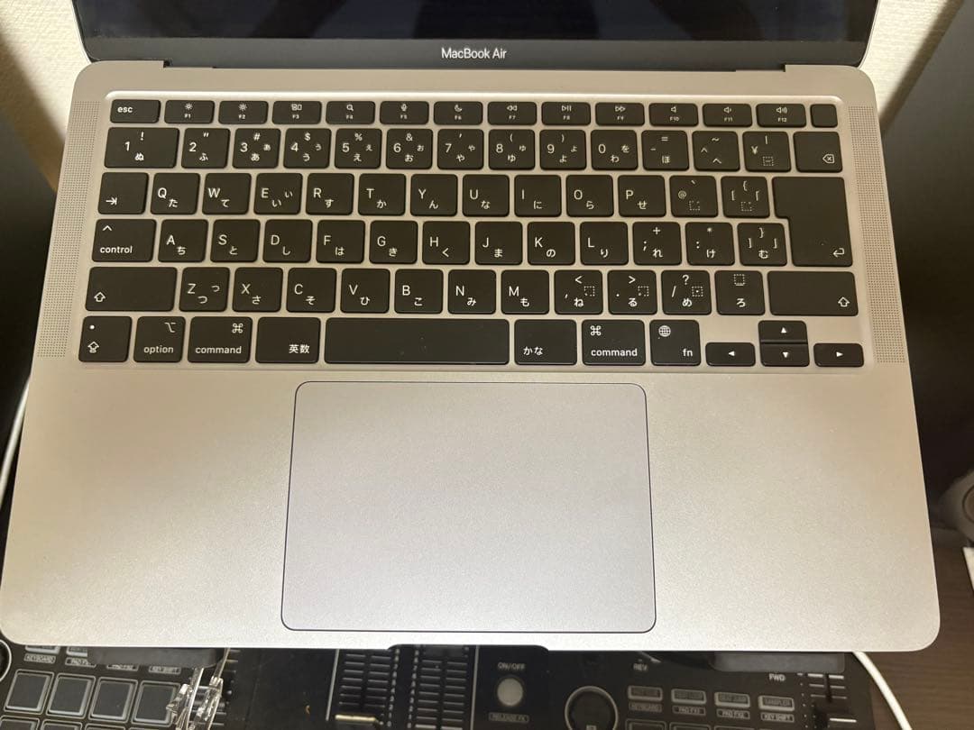 MacBook Air M1 8GBメモリ 512GB SSD