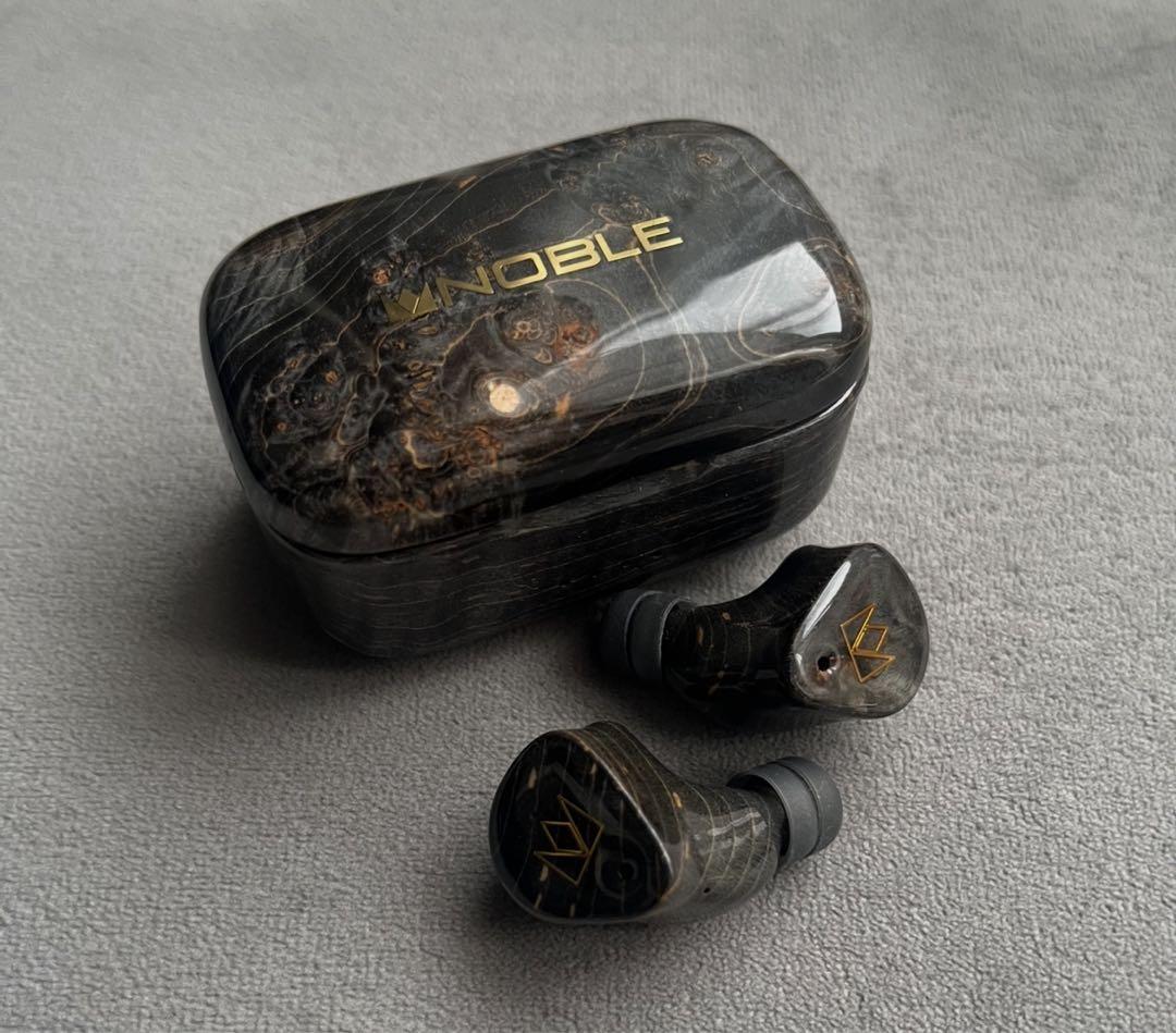 イヤホン Noble Audio Fokus Prestige Black
