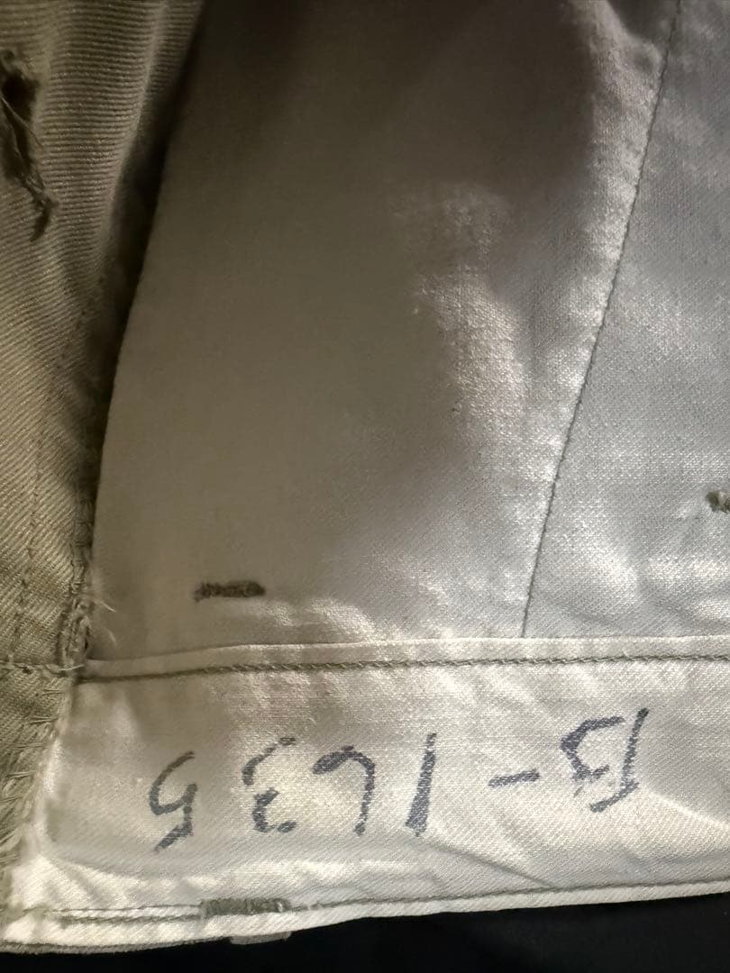 ヒョロ　40s50s US ARMY 45カーキ MOD チノ