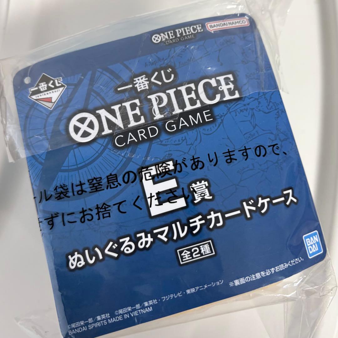 ワンピース一番くじ⭐︎ ルフィカード/ G賞アクスタ/ E賞チョッパーカードケース