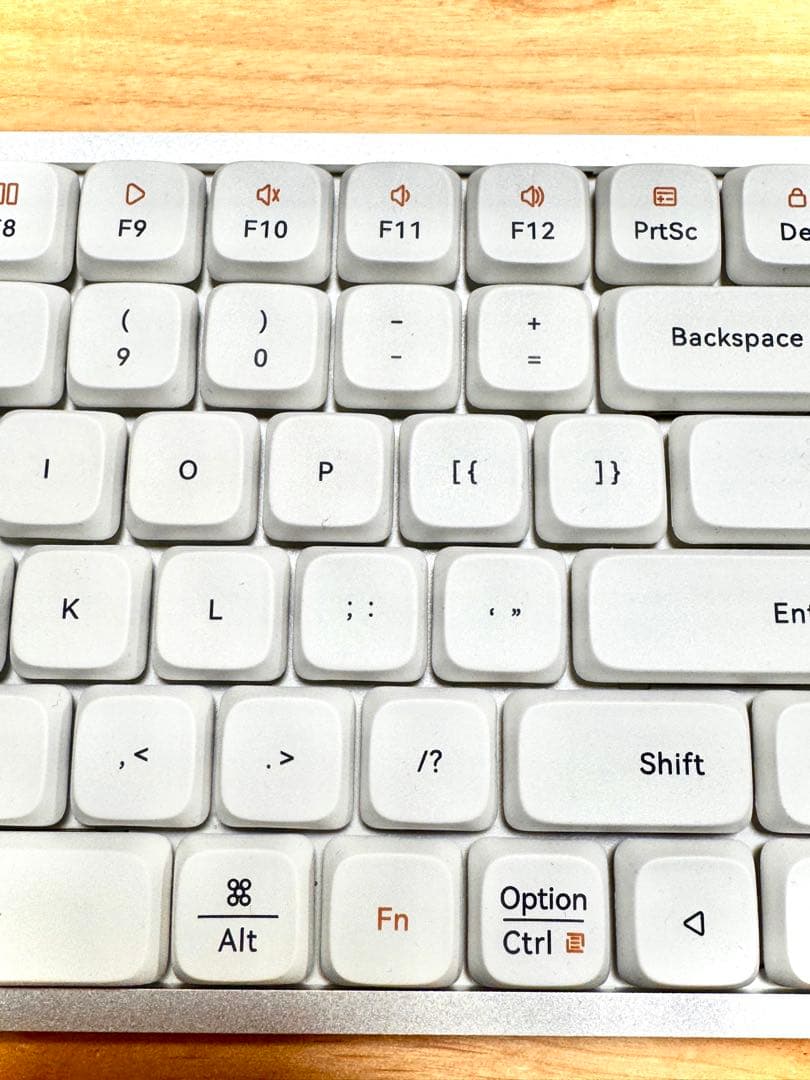 Lofree FLOW ホワイトキーボード 本体