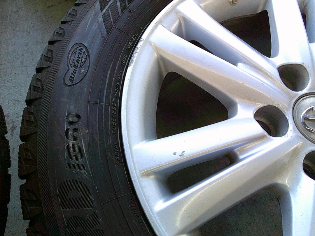 送料込☆中古スタッドレスセット☆ヨコハマiG60☆205/60R16☆トヨタ車用