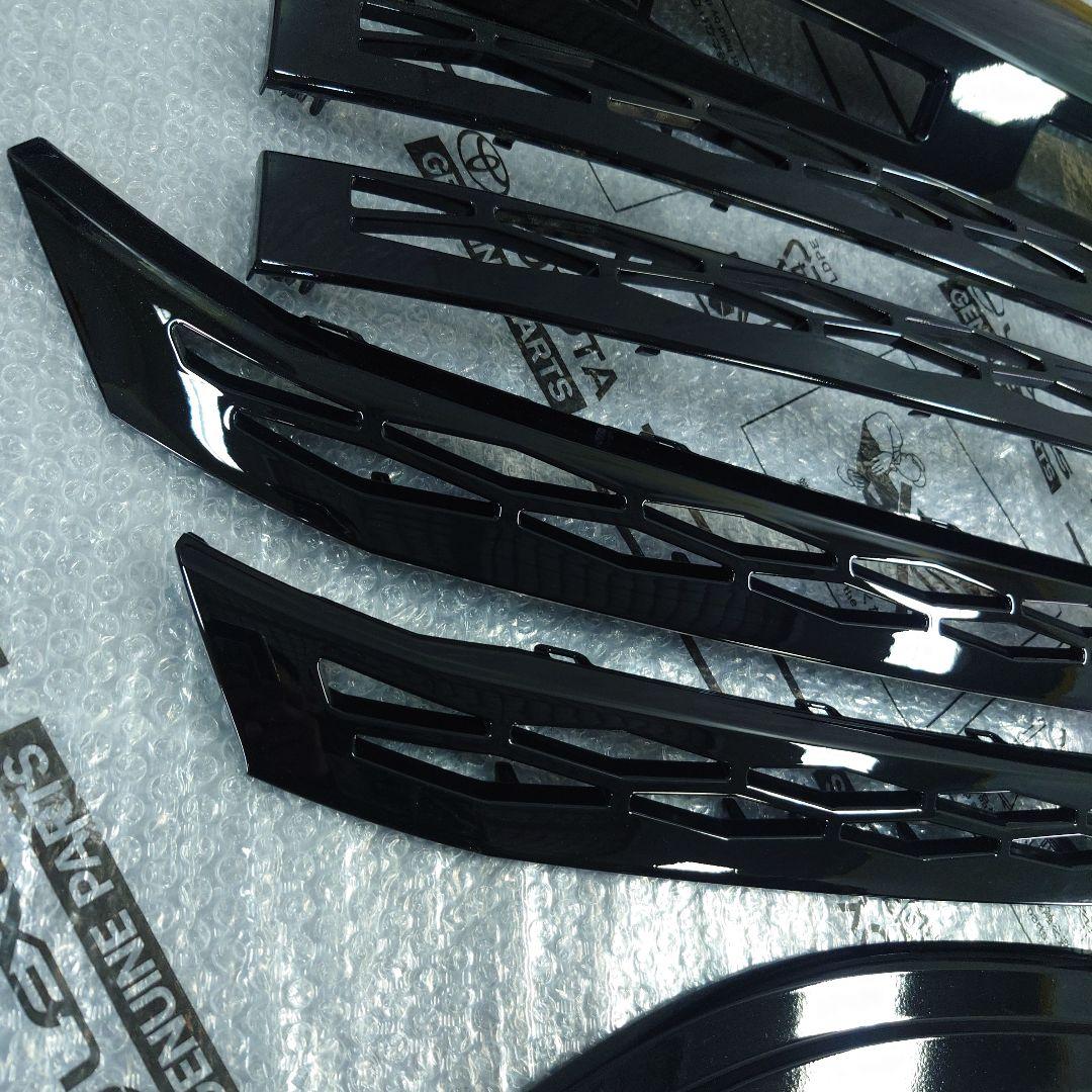 三菱デリカd5新型フロントグリルロアーバンパー