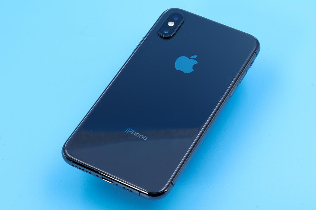 iPhoneXS 256GB スペースグレイ NTE02J（美品）