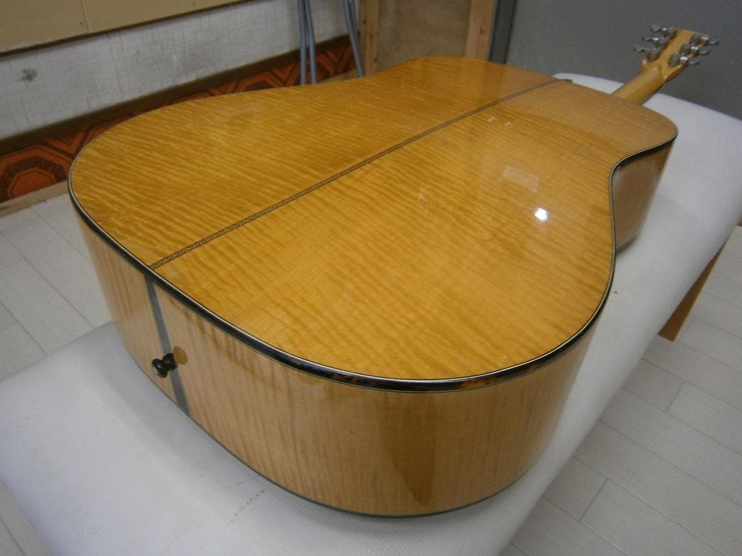 最終棚卸特価・希少・ジャガード＜JD-80M＞メイプル仕様・寺田楽器・日本製