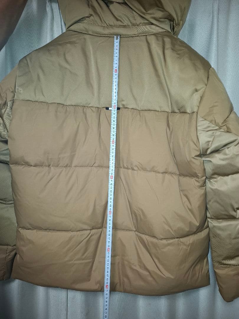   フード付きダウンジャケット ベージュ