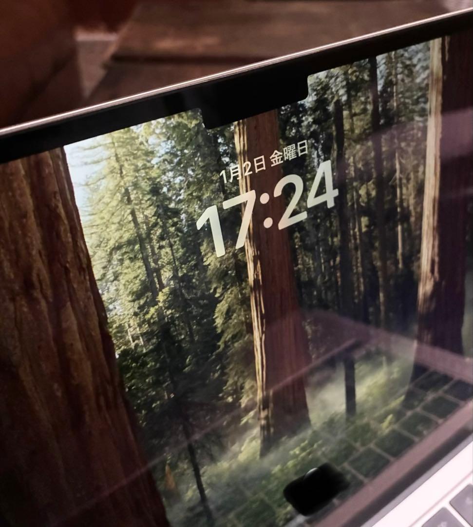 め*こ様 MacBook Air M2 2022 8G 256G 8コア　美品