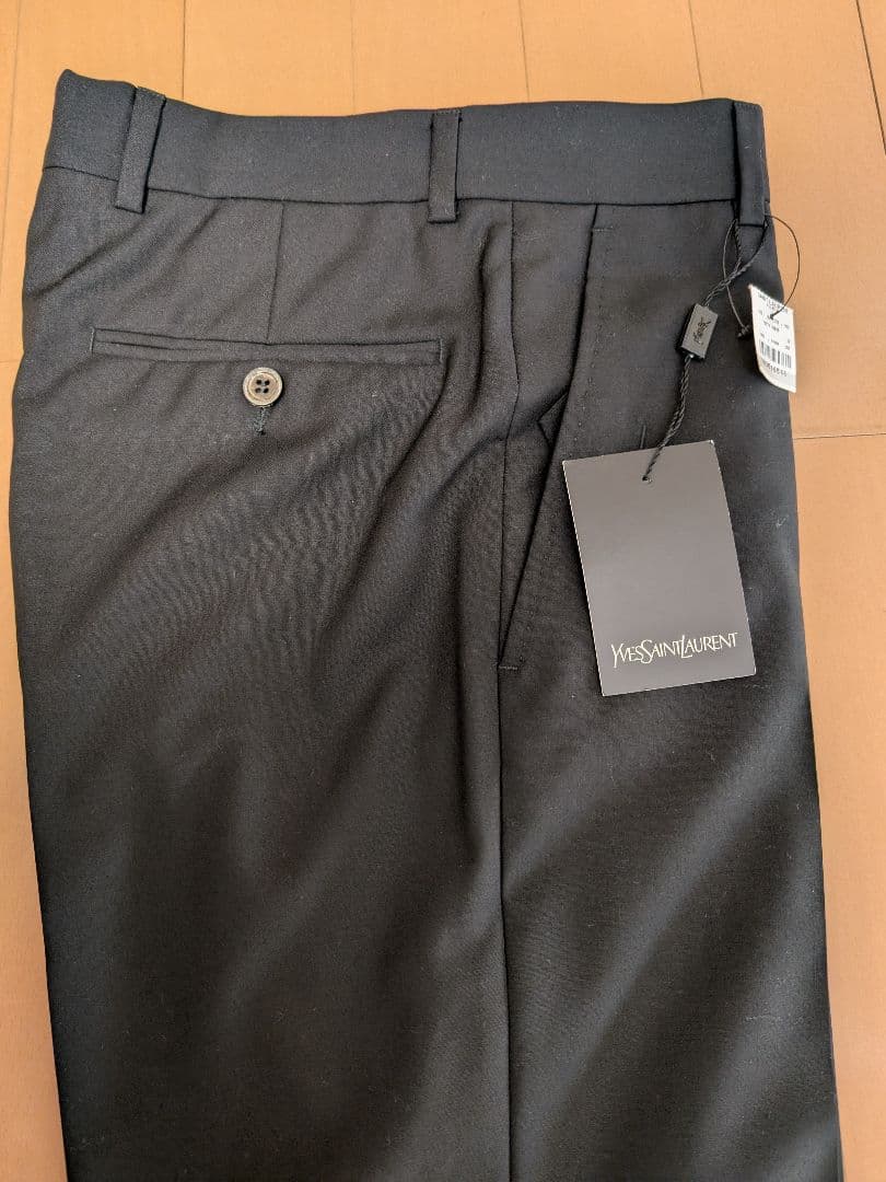 サン・ローラン　パンツ　エディ・スリマン　ブラック　タグ付き新品　スイス製