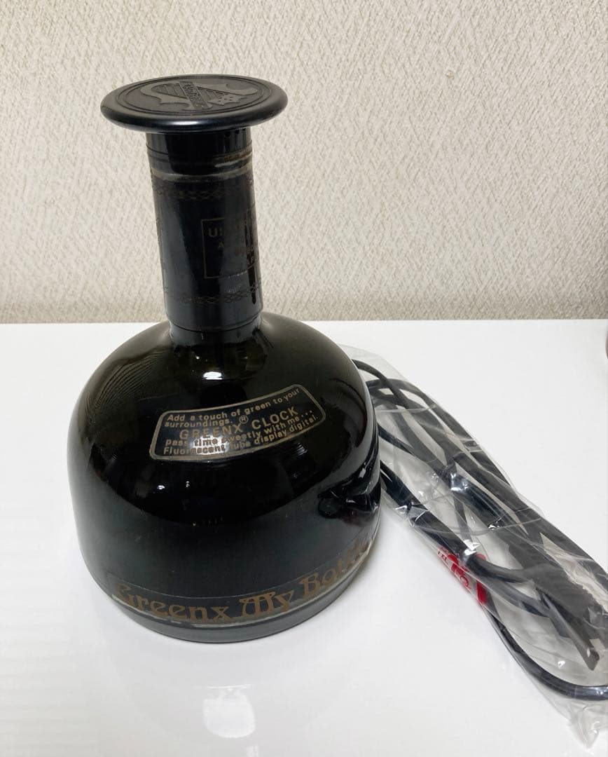 ボトル型デジタル時計　昭和レトロ　ヴィンテージ