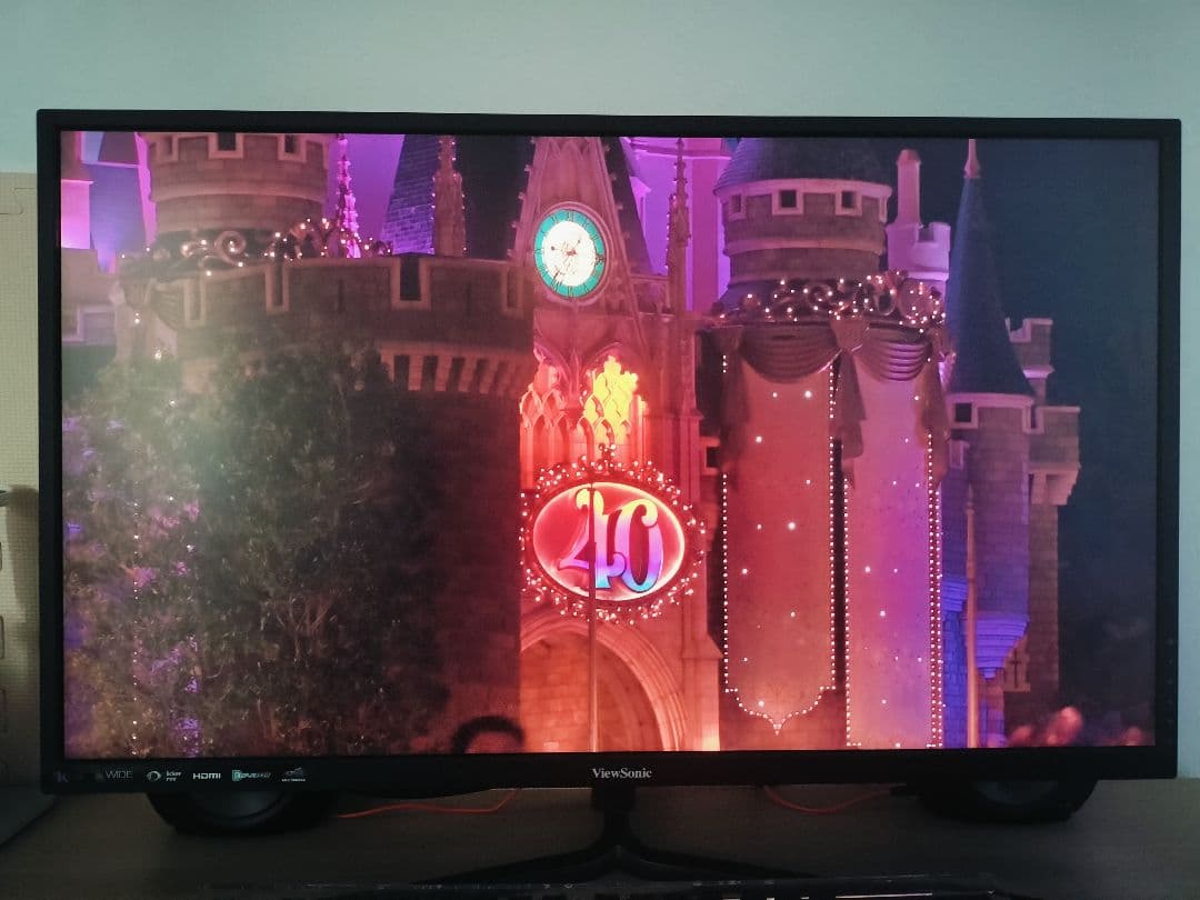 ViewSonic 4K 32インチモニター