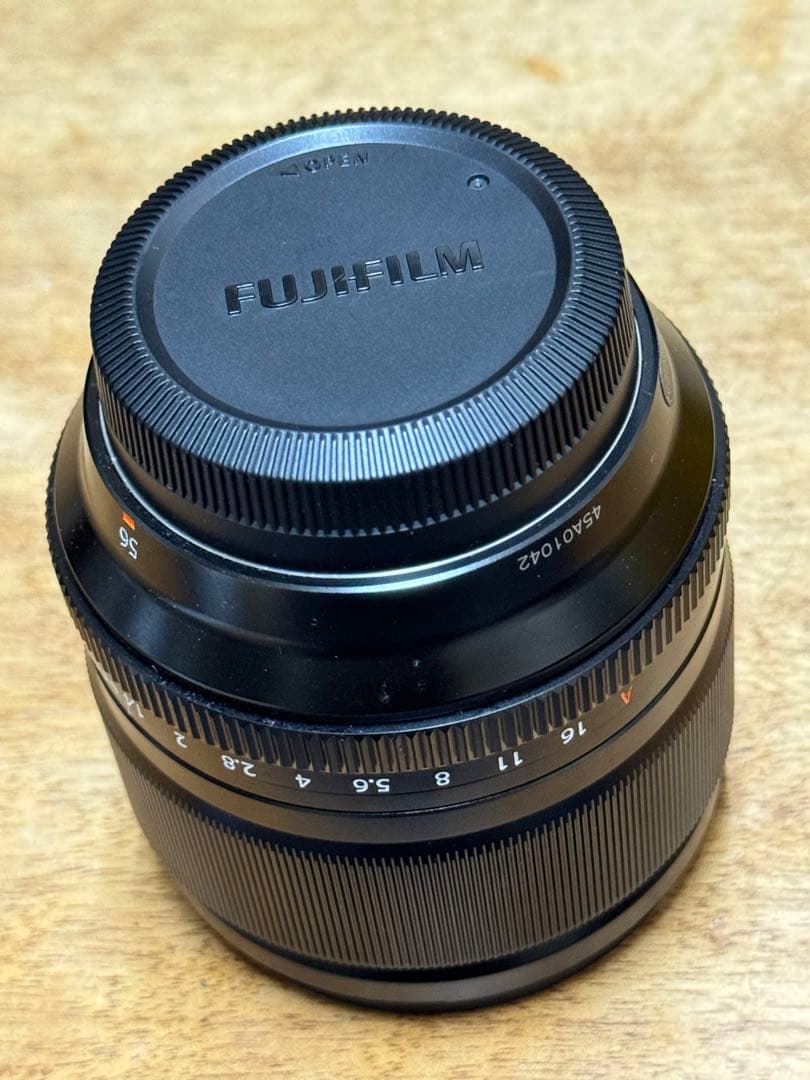 レンズ(単焦点) Fuji film 56mm f1.2 R