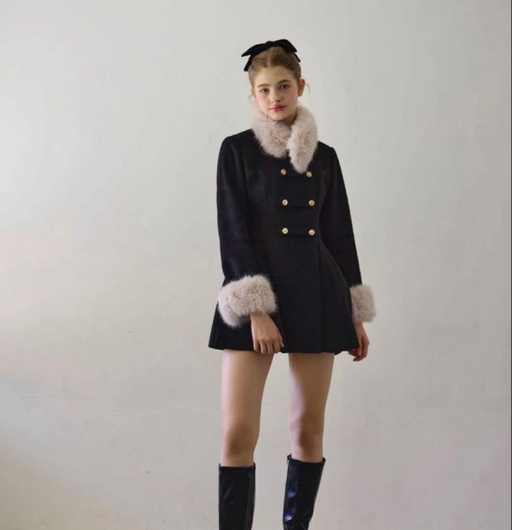 Treat Ürself アウター Muse fur flare coat
