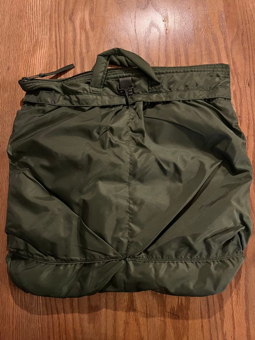 [きょい]アメリカ軍 ヘルメットバッグ