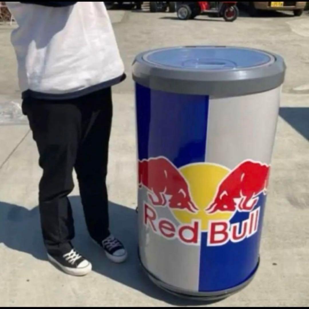 レッドブル RedBull 缶型 大型冷蔵庫 キャスター付き 特大 オブジェ
